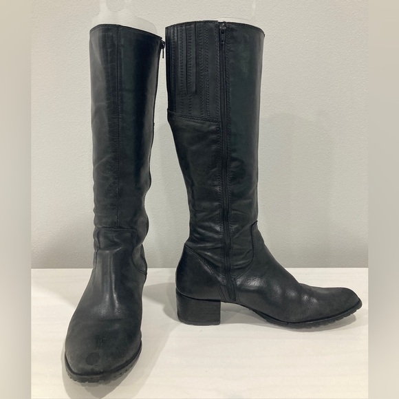 Leather Boots Made in Brazil - Picture 3 of 11